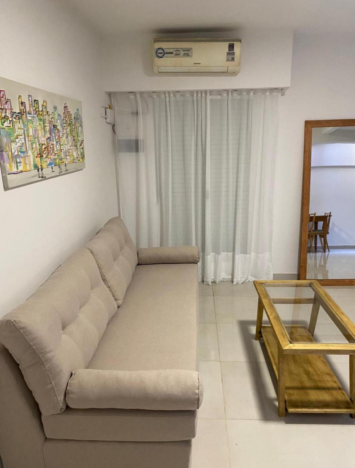 Reconquista900 Apartment *