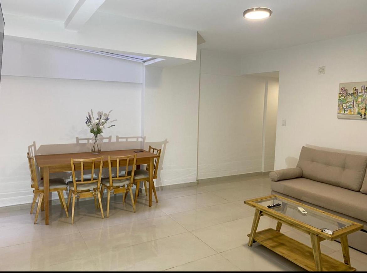 Reconquista900 Apartment *