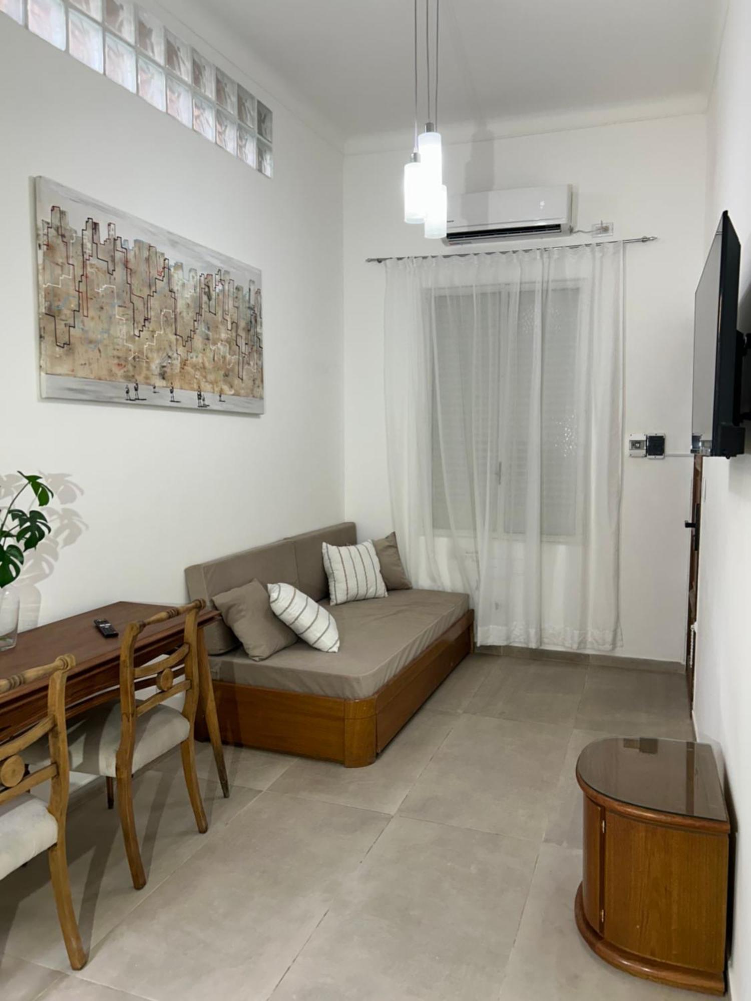 Corrientes900 Apartamento