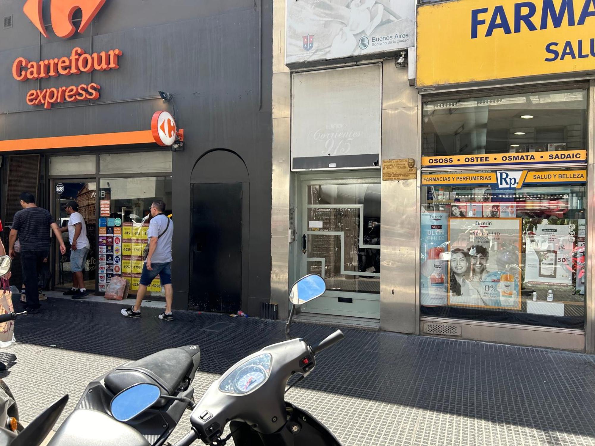 Corrientes900 Apartamento