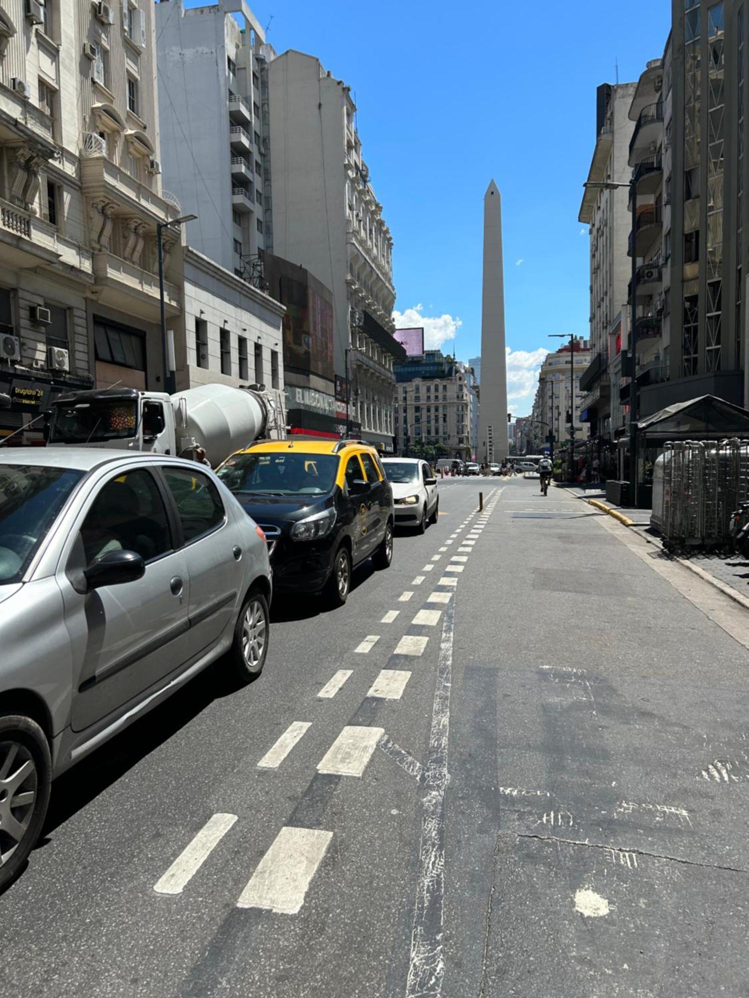 Corrientes900 Apartamento *