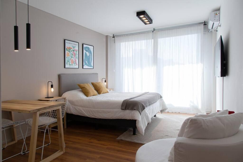 Laurel Beautiful And Cozy Studio Apartment *