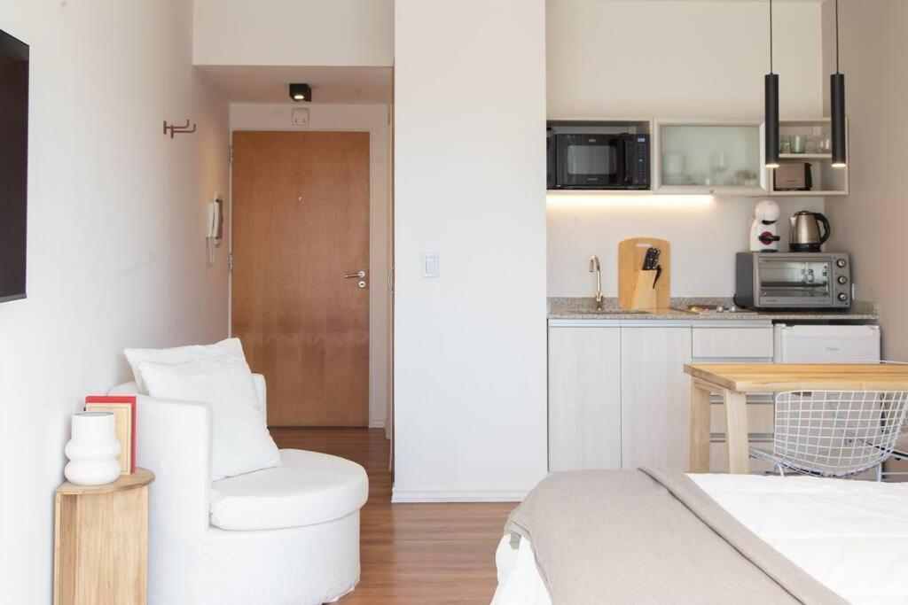 Laurel Beautiful And Cozy Studio Apartment