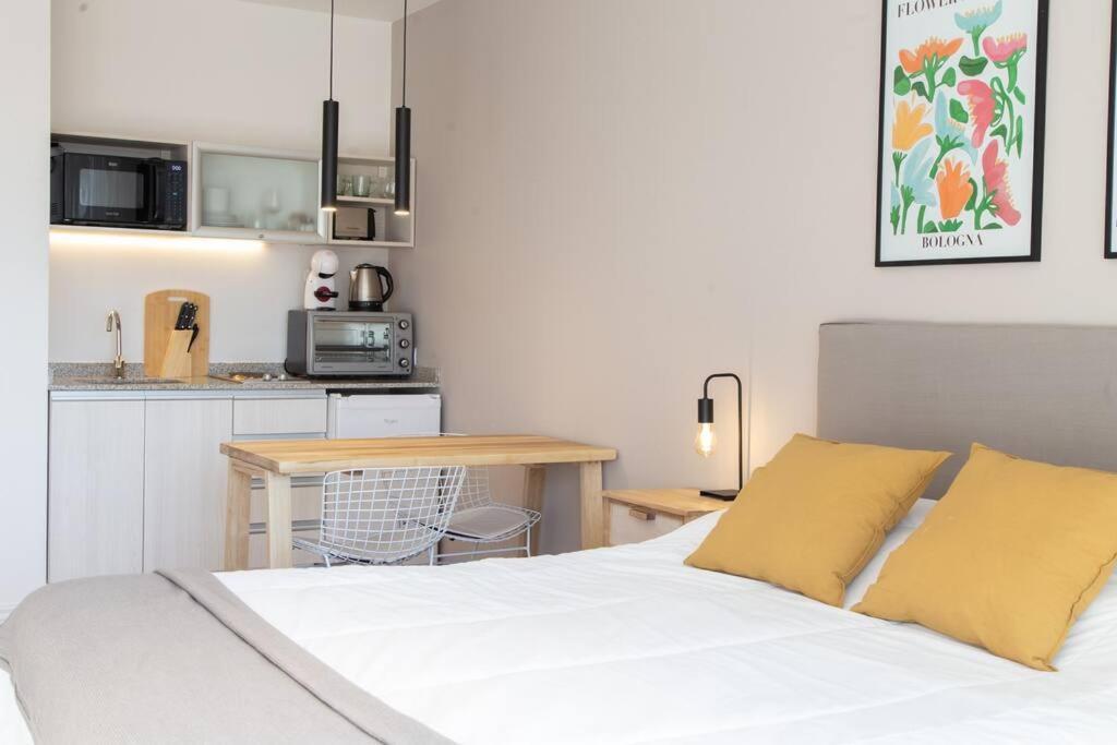 Laurel Beautiful And Cozy Studio Apartment