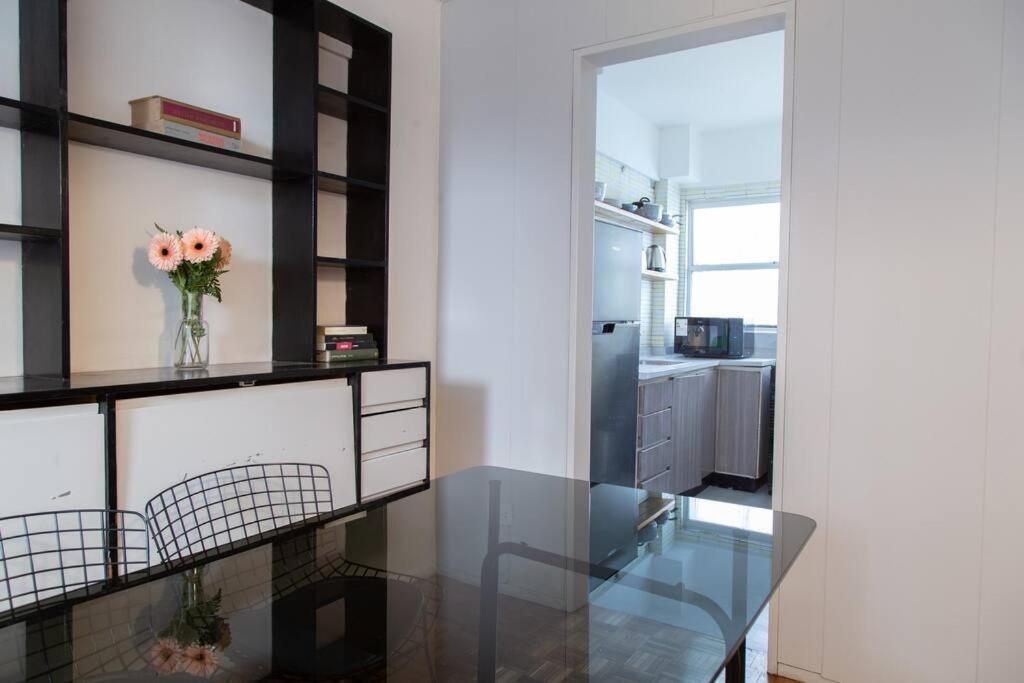 Iris Elegant * Ciudad Autónoma de Buenos Aires