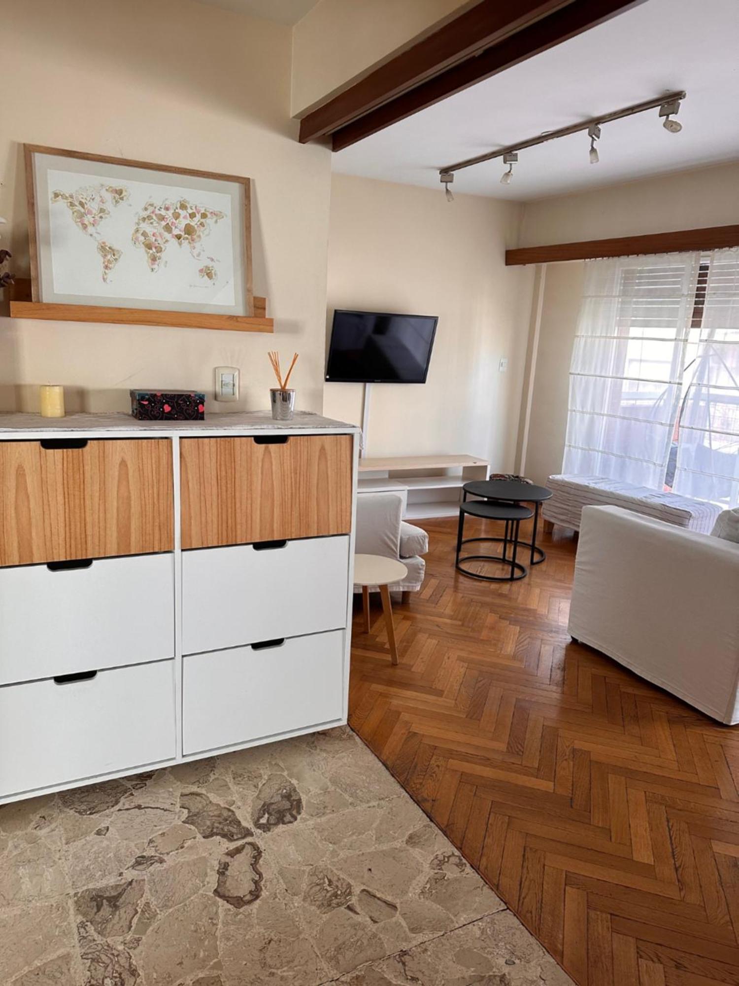 Great In Recoleta Ii- 1000 Keys *