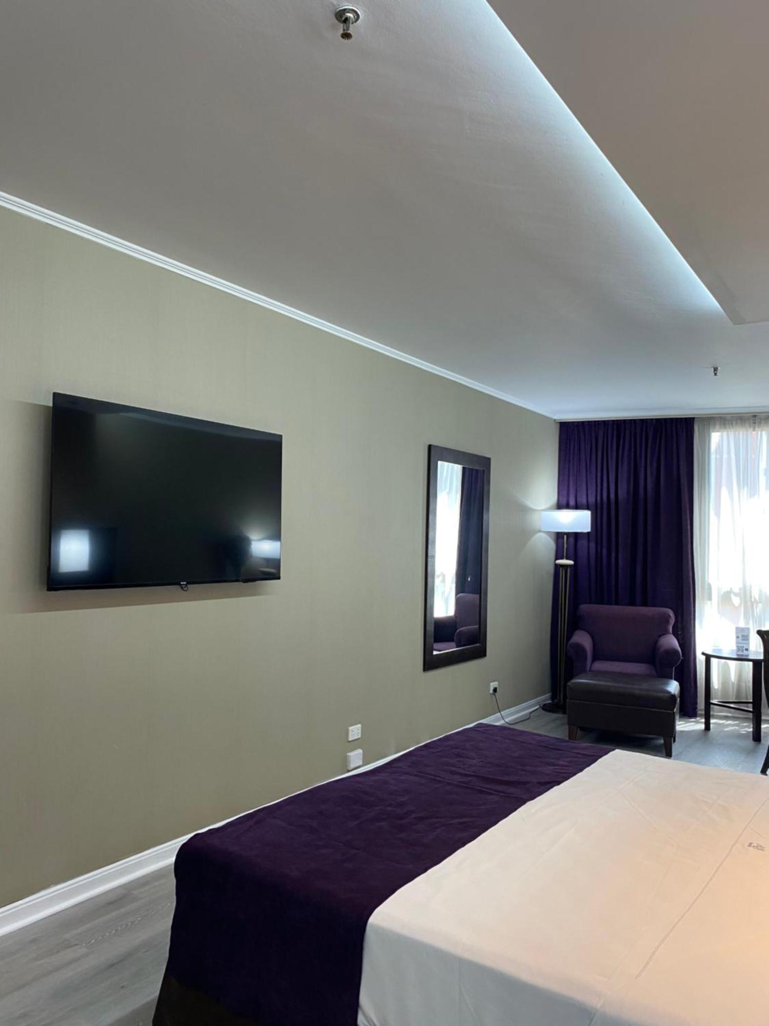 Howard Johnson Plaza By Wyndham Florida Street Hotel 4*