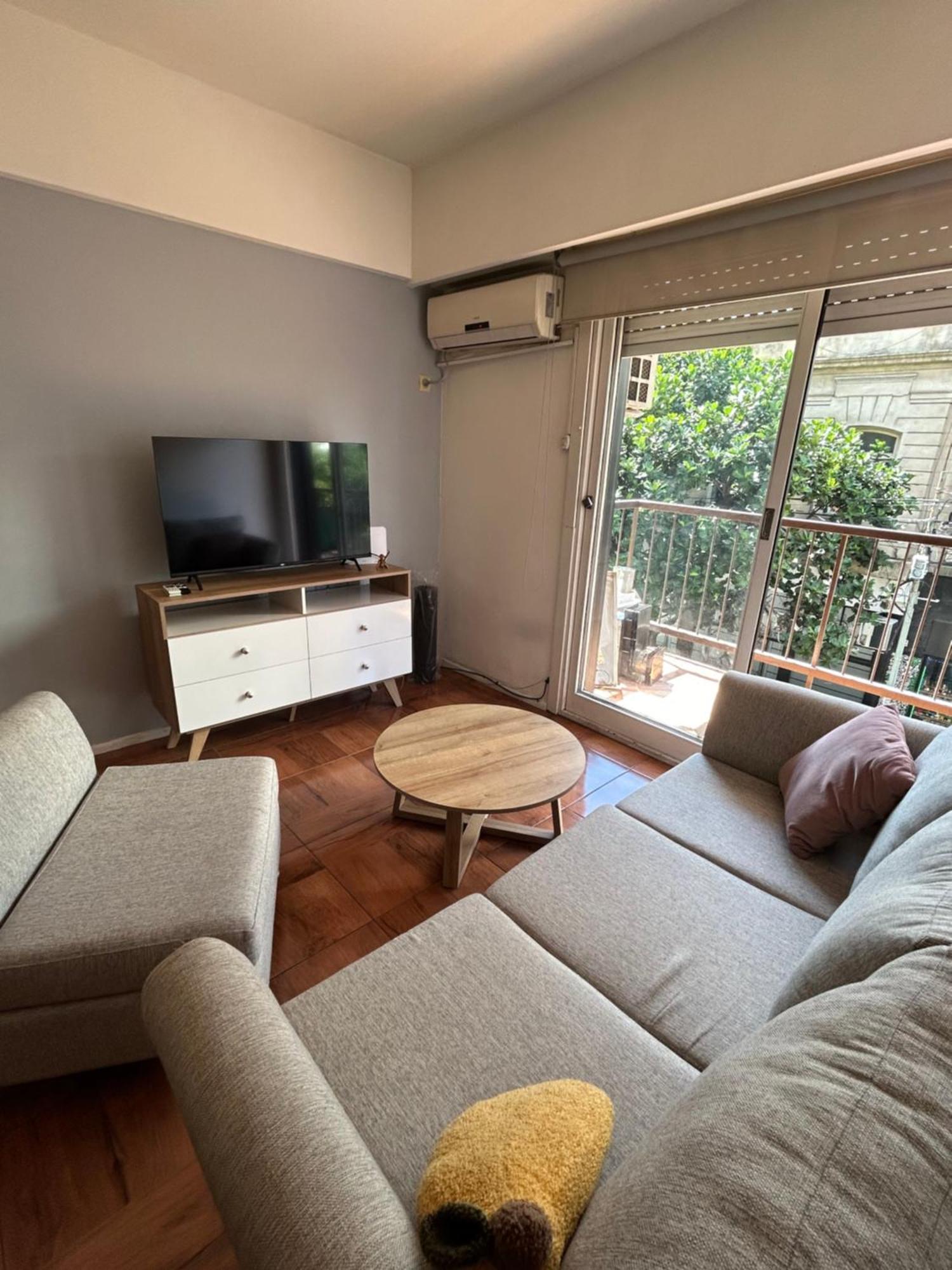 Padilla Apartment *