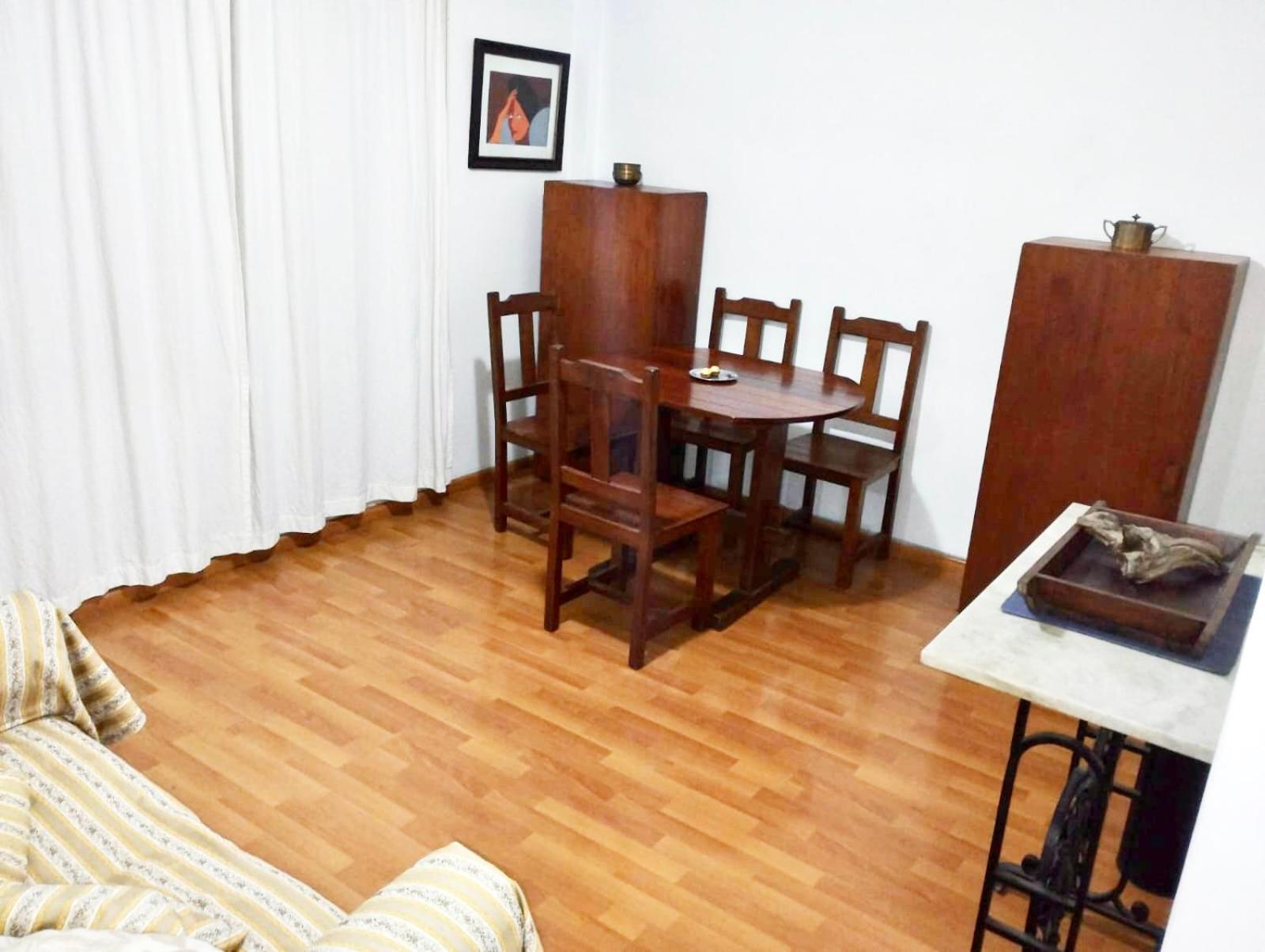 Abasto, 2 Ambientes, Departamento Completo Y Practico Apartment *
