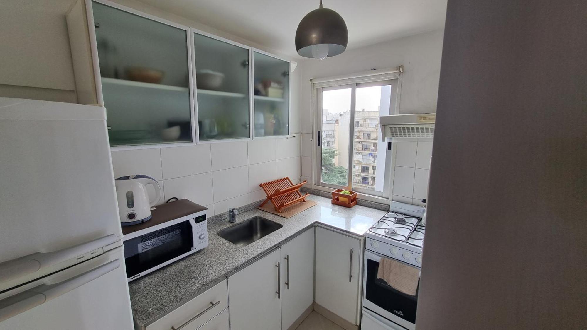 Very Bright Queen Bed + Terrace /palermo Apartment