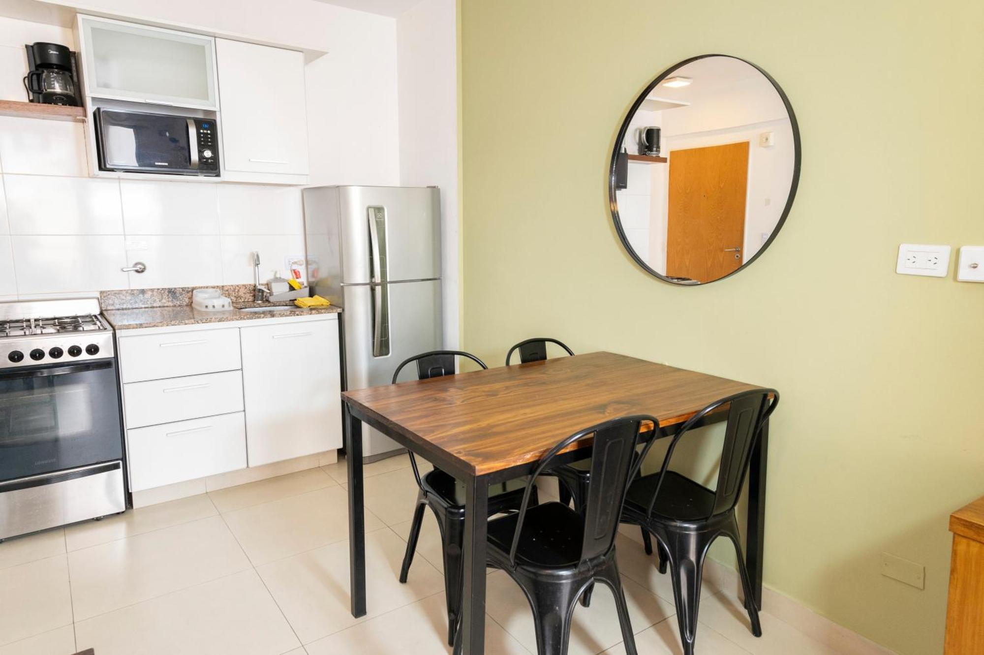 Inmejorable! Piso Alto En Centro Bsas, Moderno Con Parrilla Y Pileta 3 Pax