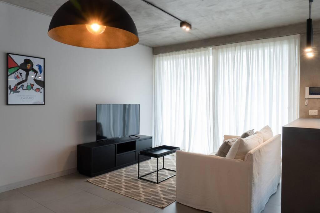 Aliso Deluxe Apartment
