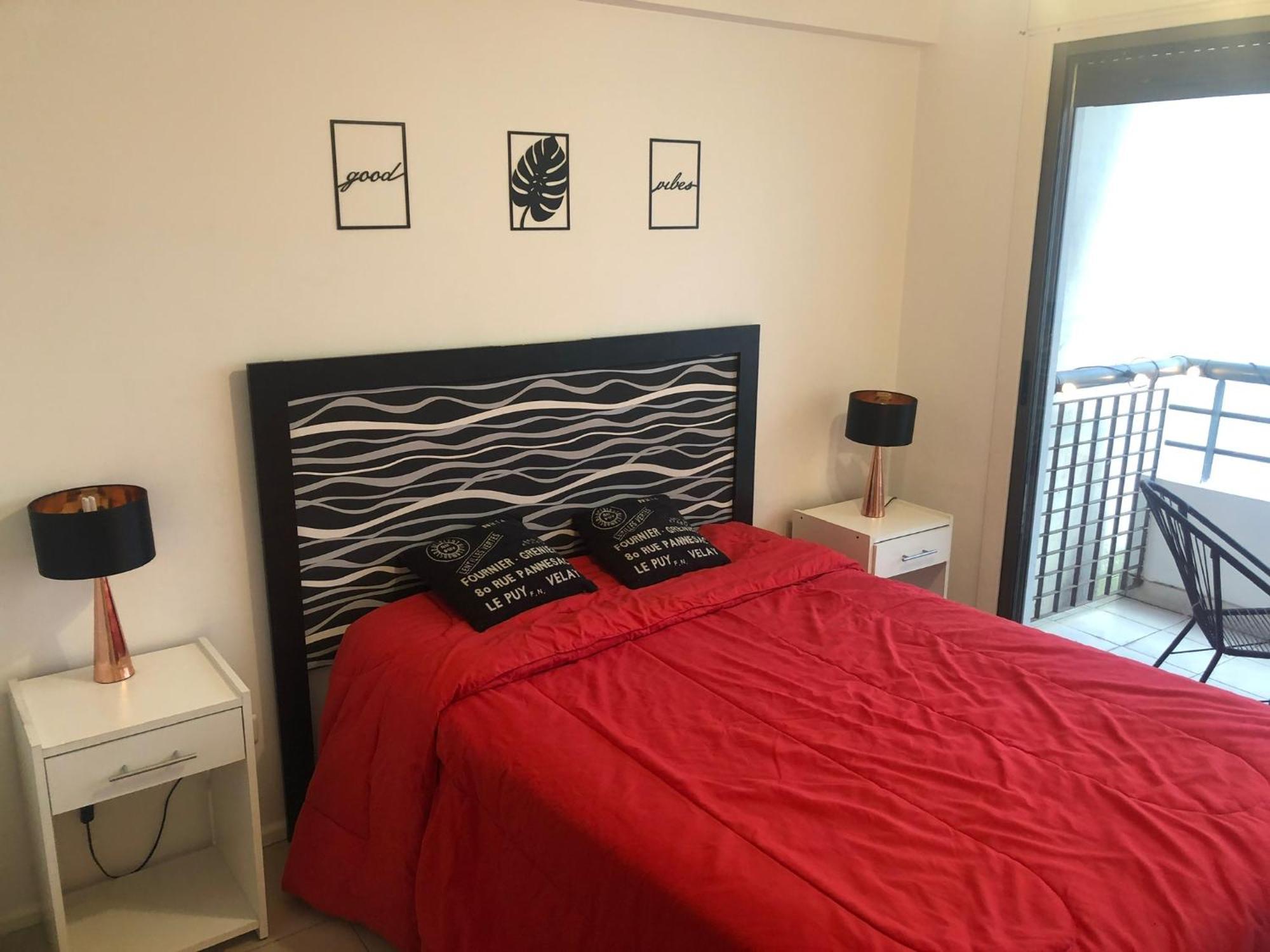 Thames Plaza Italia Apartment