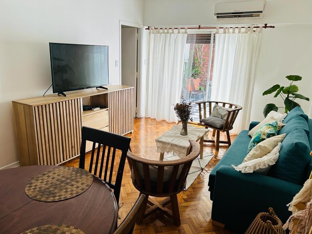 Departamento 3 Ambientes Con Patio, Terraza Y Parrila * Buenos Aires