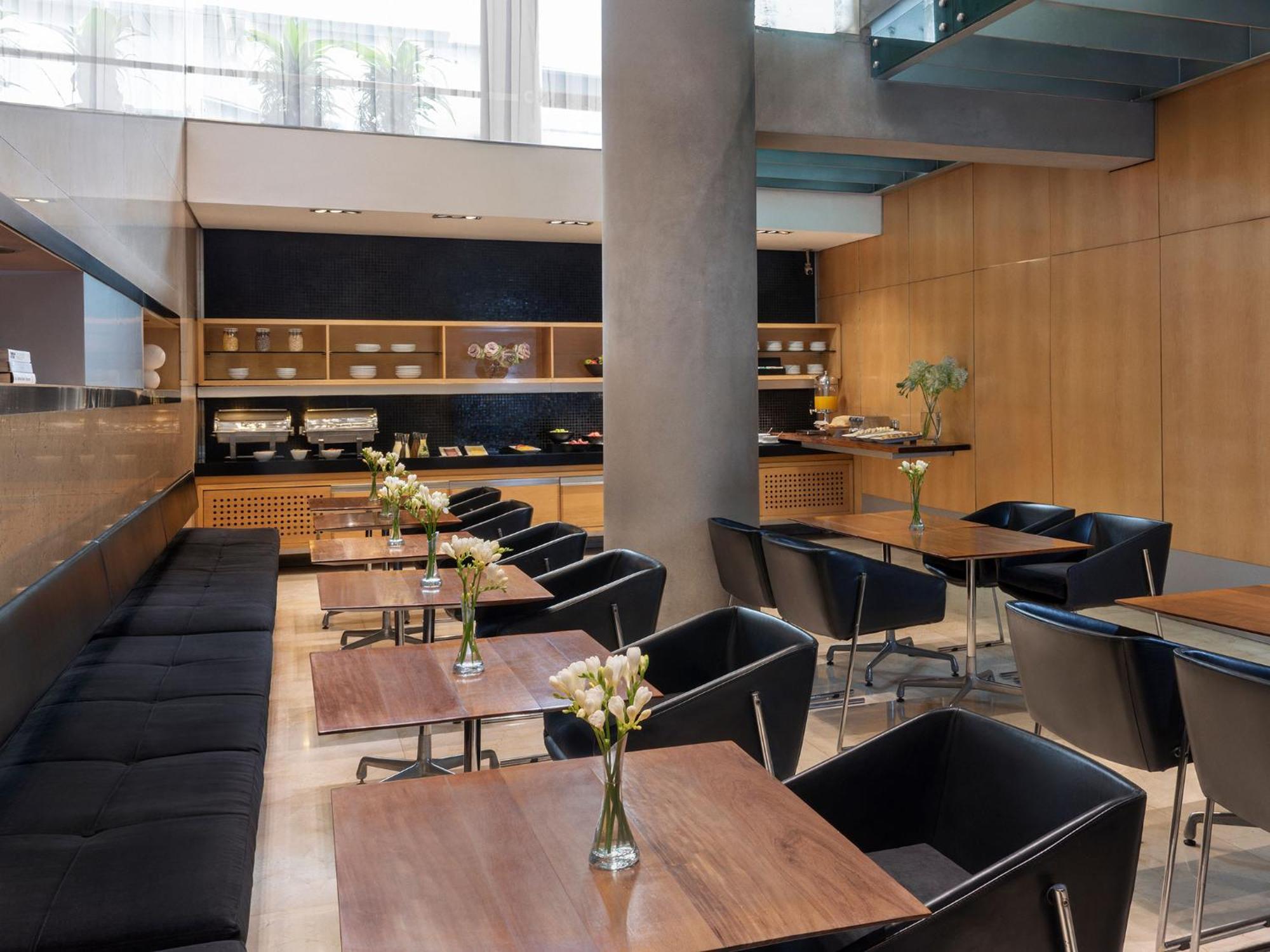 Hotel Htl Urbano 4*