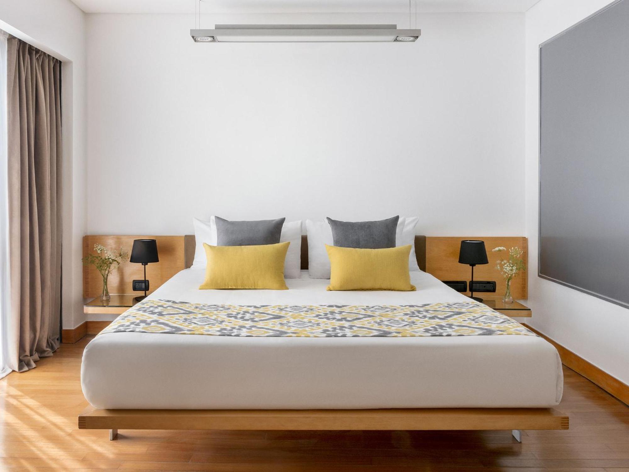 Htl Urbano Hotel