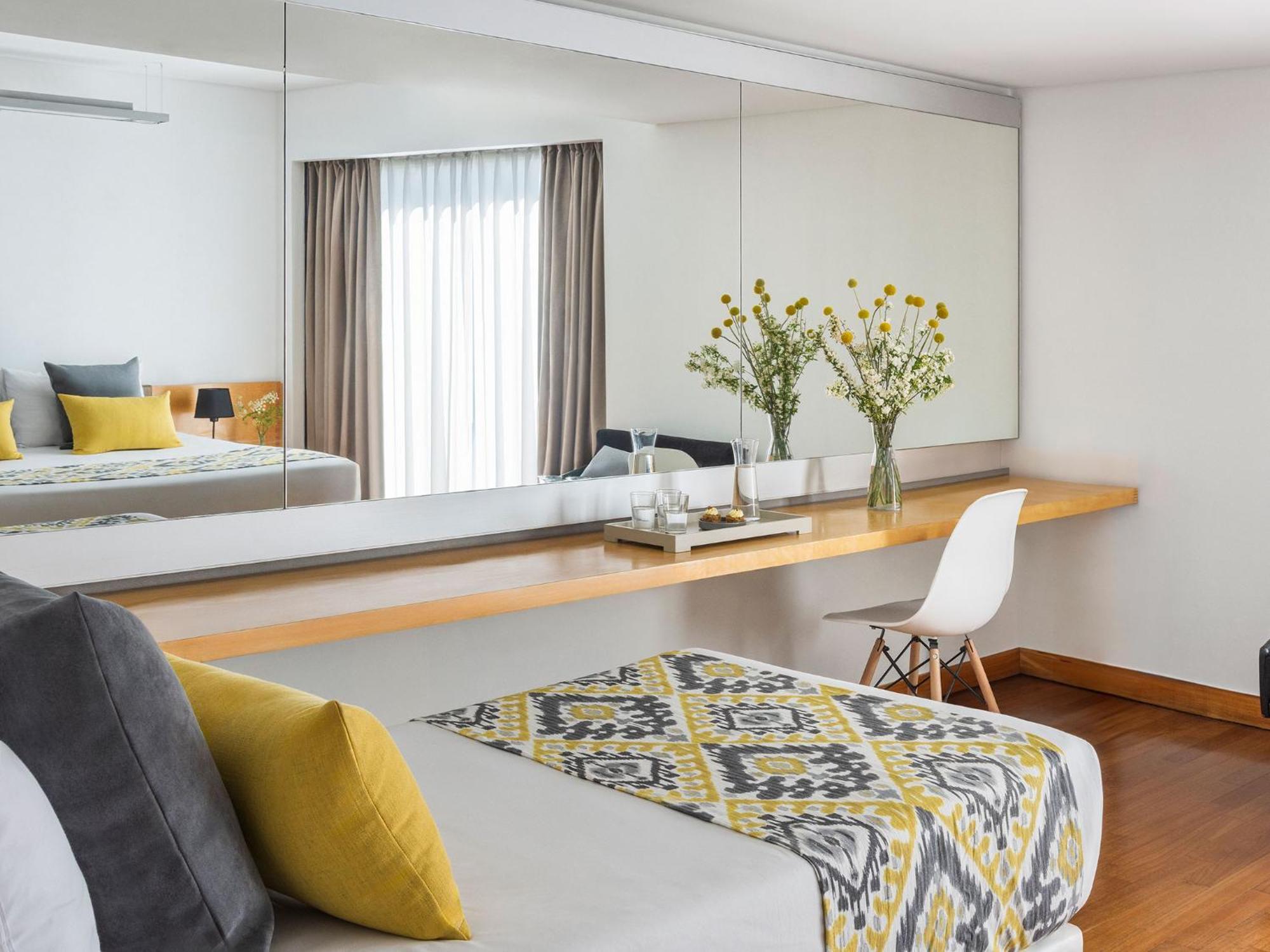 Hotel Htl Urbano
