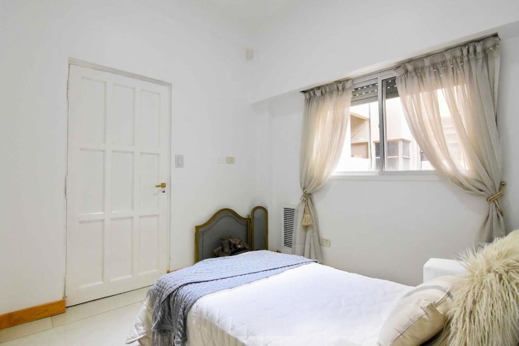 Dpto. En Recoleta: Calido, Proximo Y Confortable Apartamento Buenos Aires