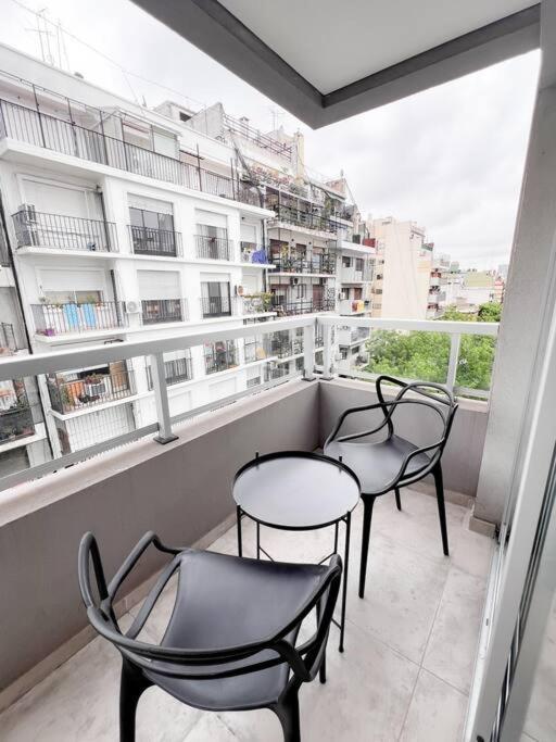 Hermoso Apart A Cuadra Del Hospital Italiano * Buenos Aires