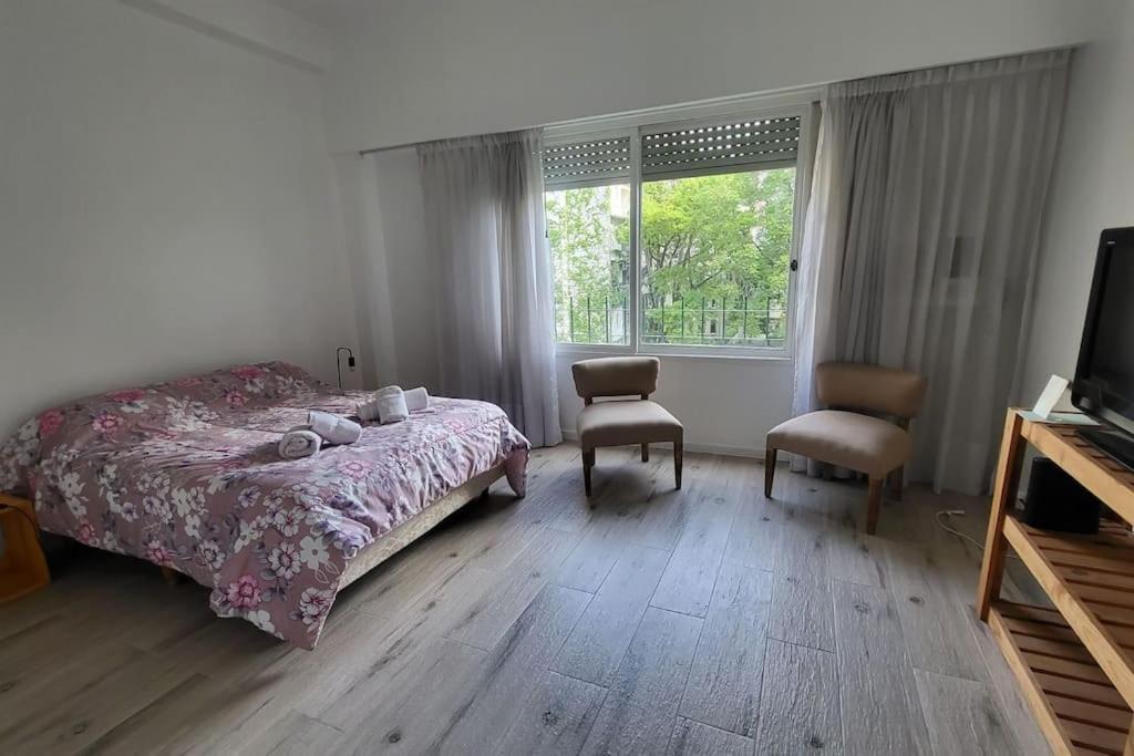 Departamento En Glamourosa Calle, 1 Dormitorio Apartamento