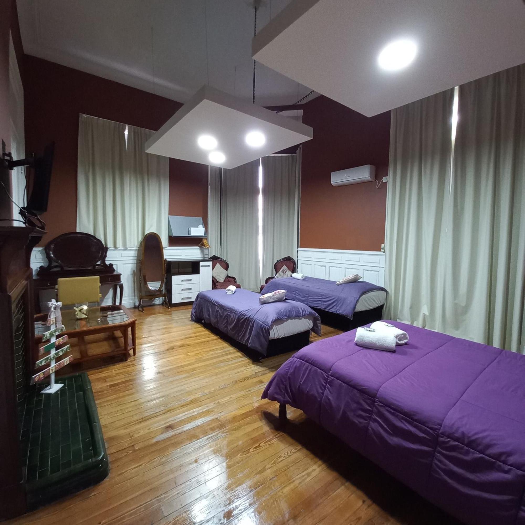 Kalahat Bed & Breakfast