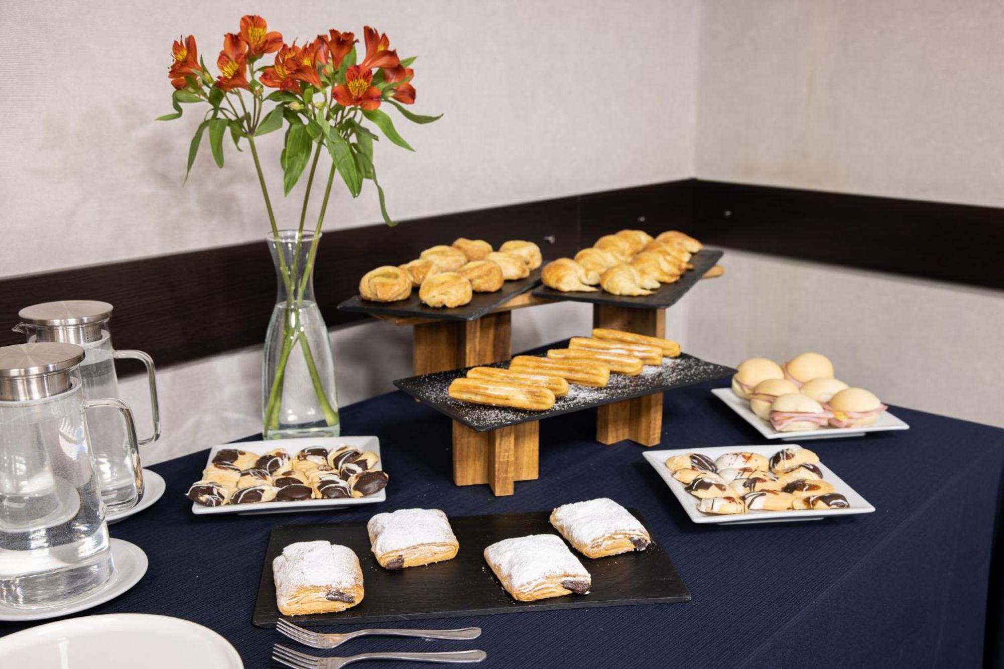 Express Puerto Madero By Ihg 4*