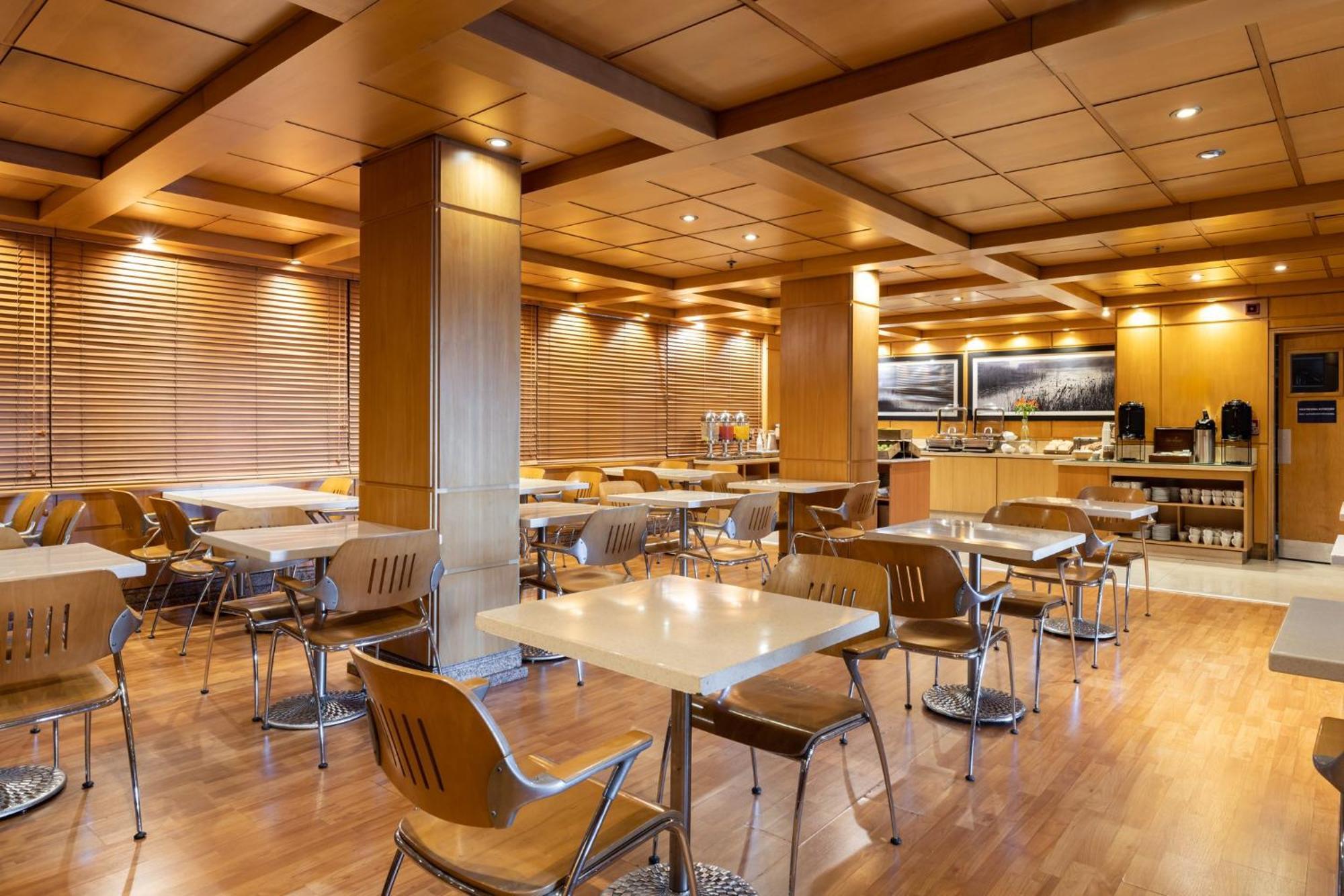 Express Puerto Madero By Ihg Hotel 4*