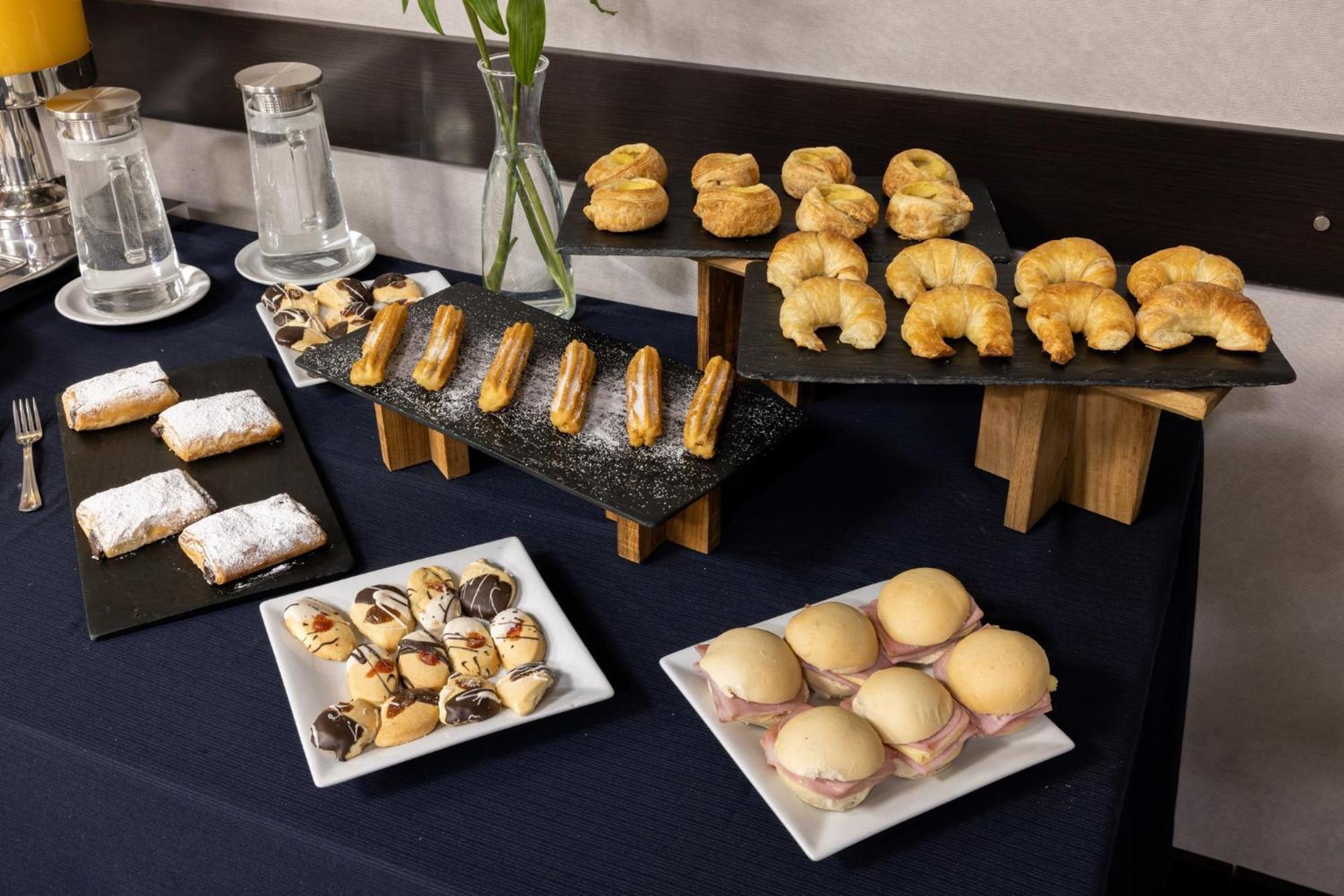 Hotel Express Puerto Madero By Ihg Buenos Aires