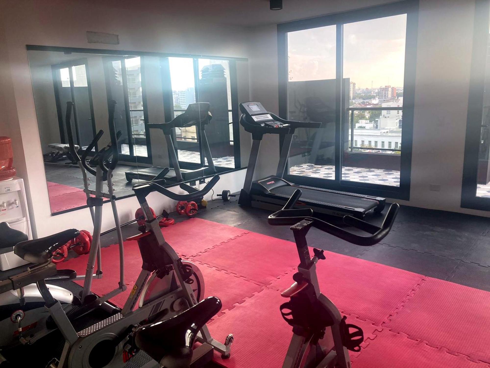 Dzain 1 - Piscina -gym- Cochera - Parrilla- Playromm- Cercania Garrahan, Favaloro, Britanico Apartment *
