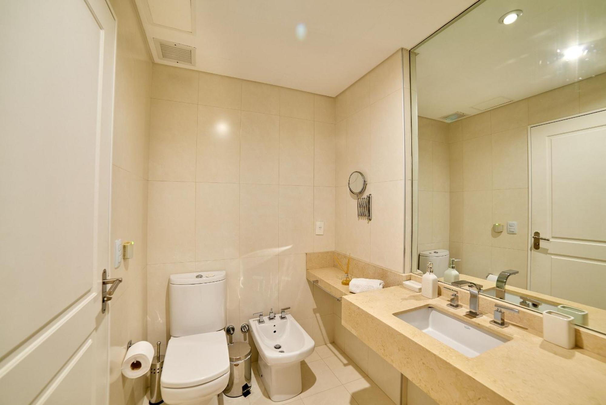 Puerto Madero Piso 20 Vista A La Ciudad 67 Mts2 Apartment Buenos Aires