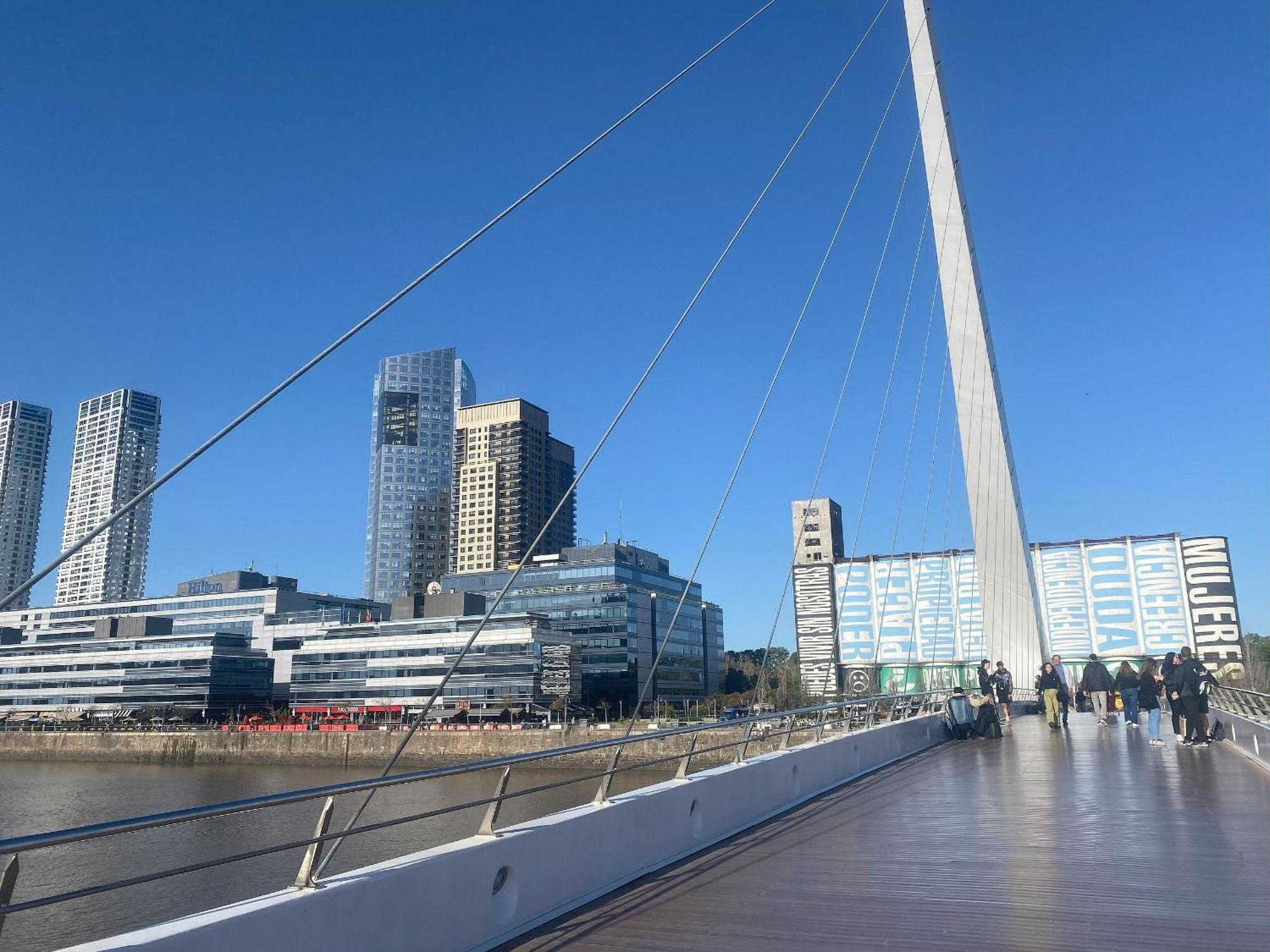 Apartment Puerto Madero Piso 20 Vista A La Ciudad 67 Mts2 *