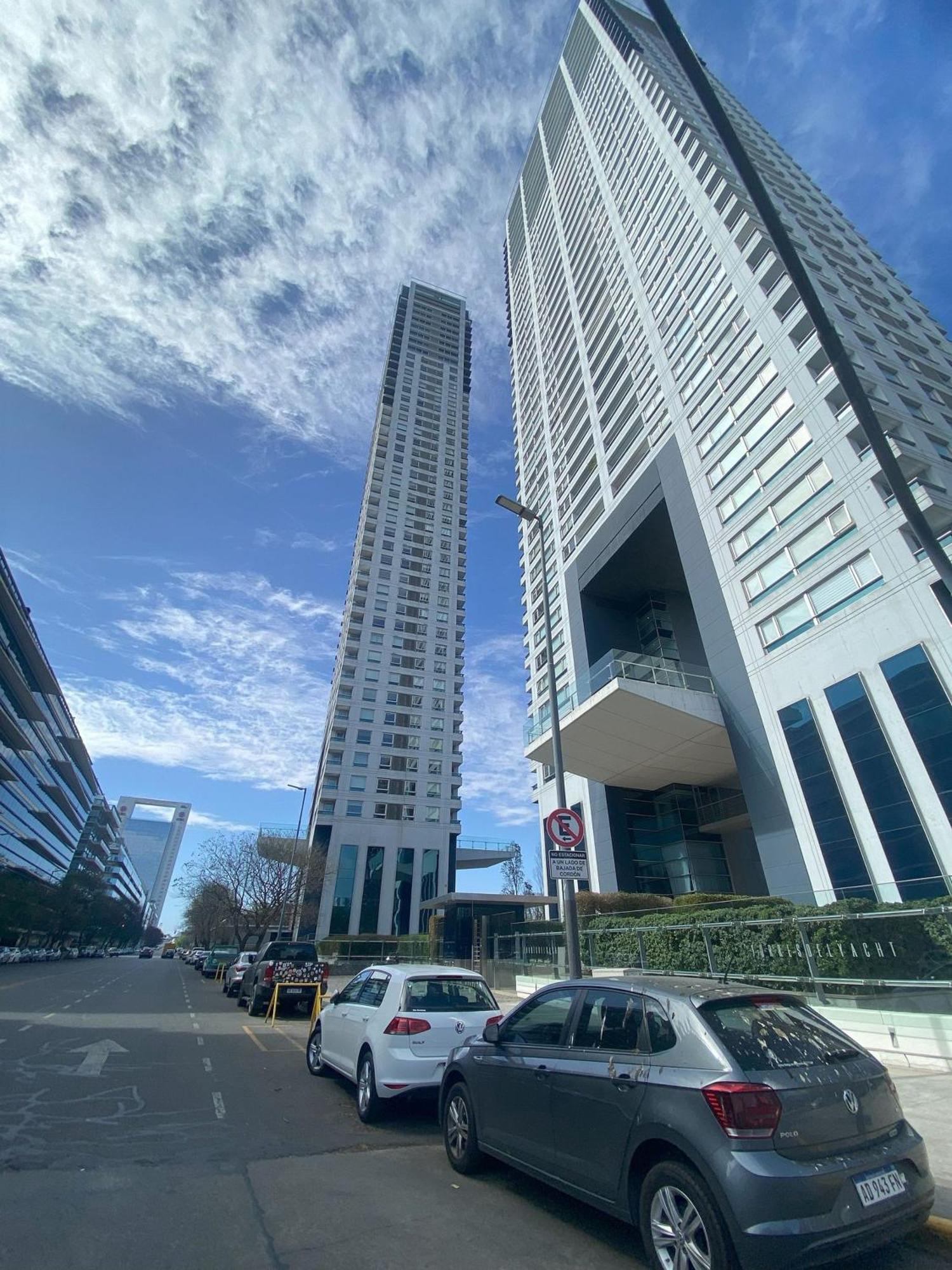 Apartment Puerto Madero Piso 20 Vista A La Ciudad 67 Mts2 Buenos Aires