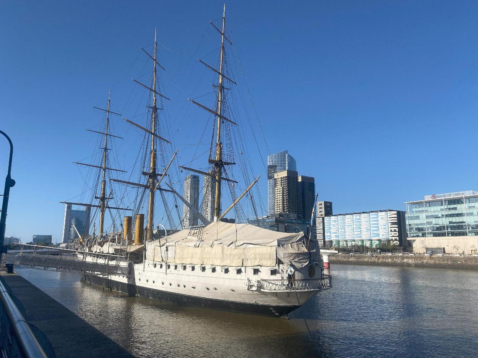 Puerto Madero Piso 20 Vista Al Rio Frente A Hilton * Buenos Aires