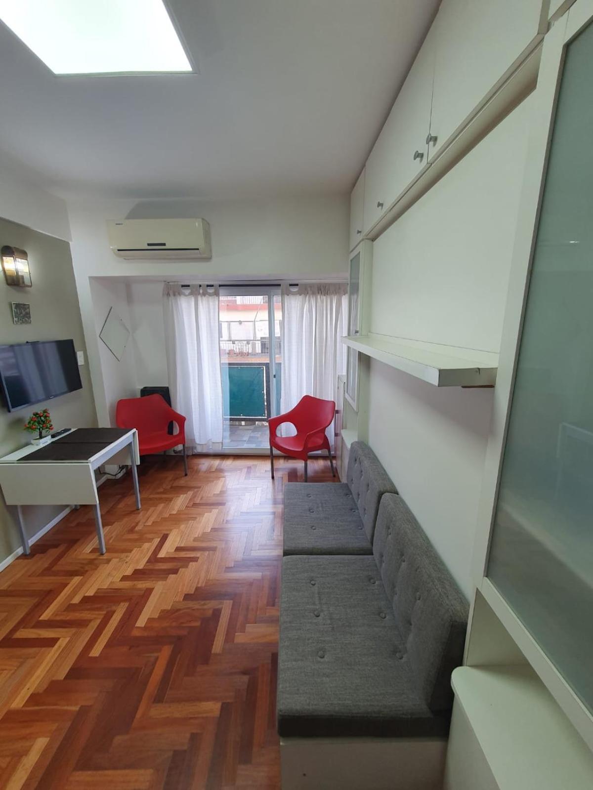 Homestay Luminoso Monoambiente En Monserrat *