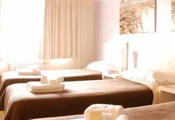 Hotel First Palermo