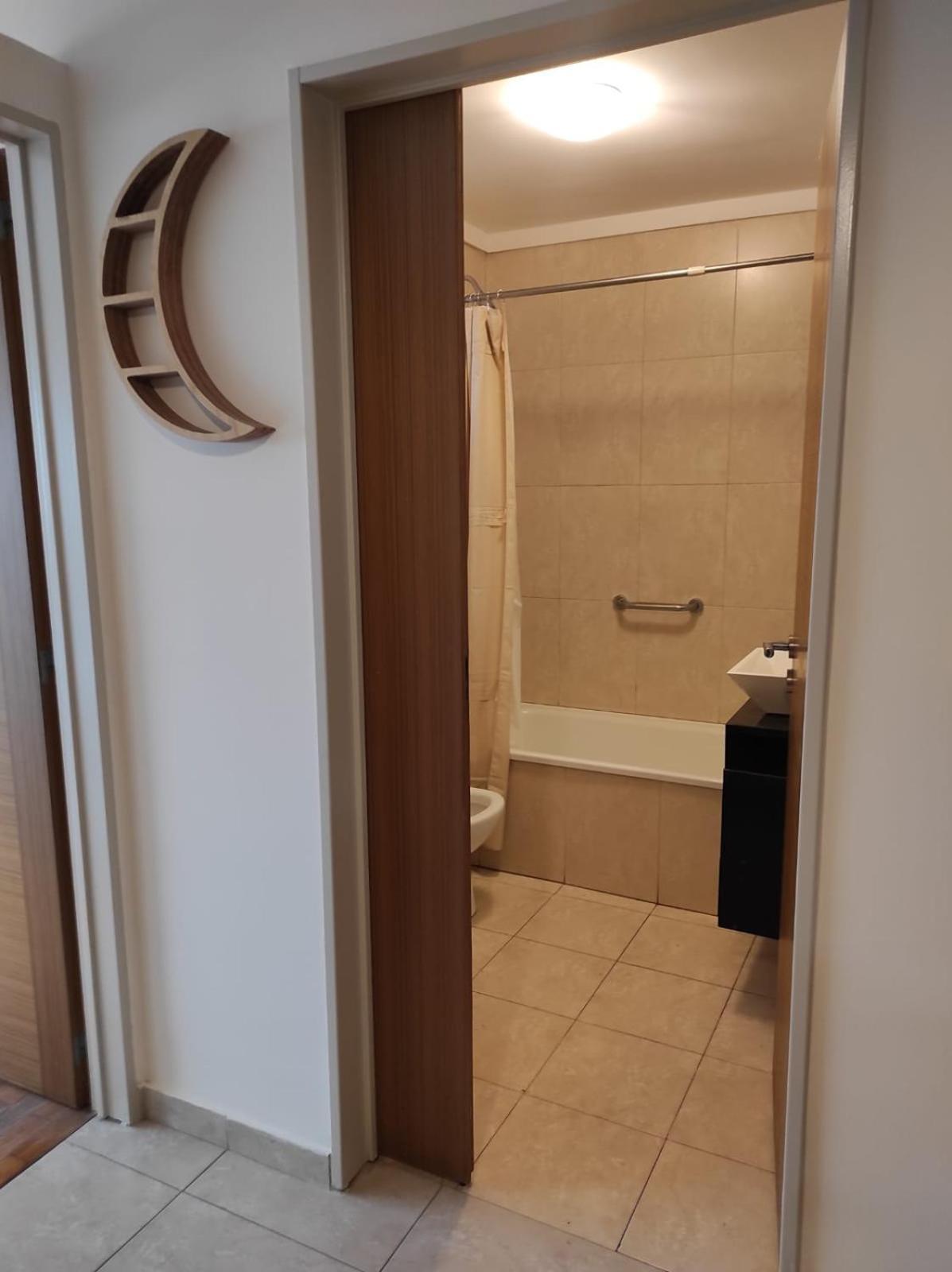 Apartment Serrano Suites: Modern Comfort Near Movistar Arena *