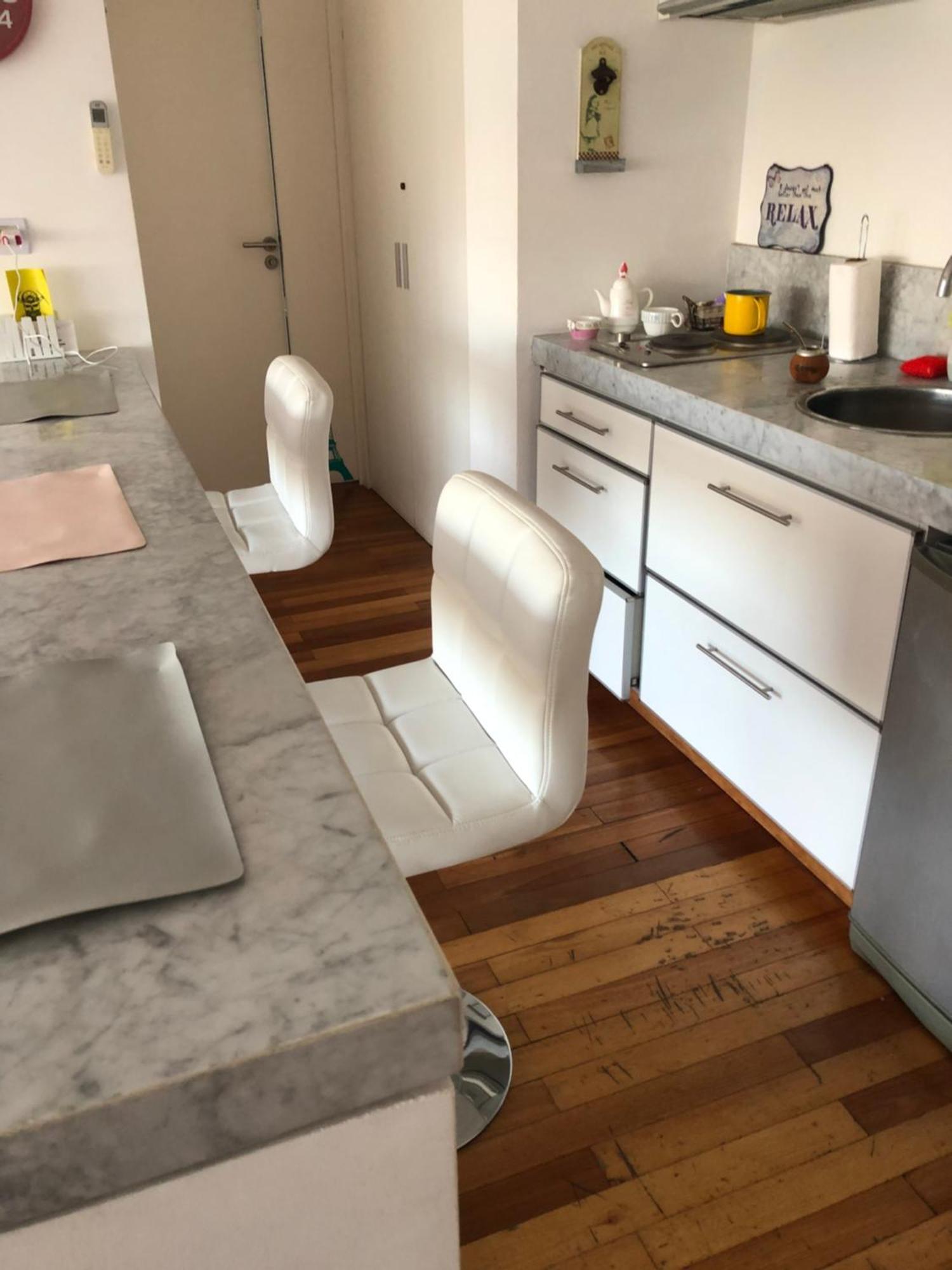 Apartment Av Kennedy Y Cervino A Metros Embajada Eeuu Buenos Aires