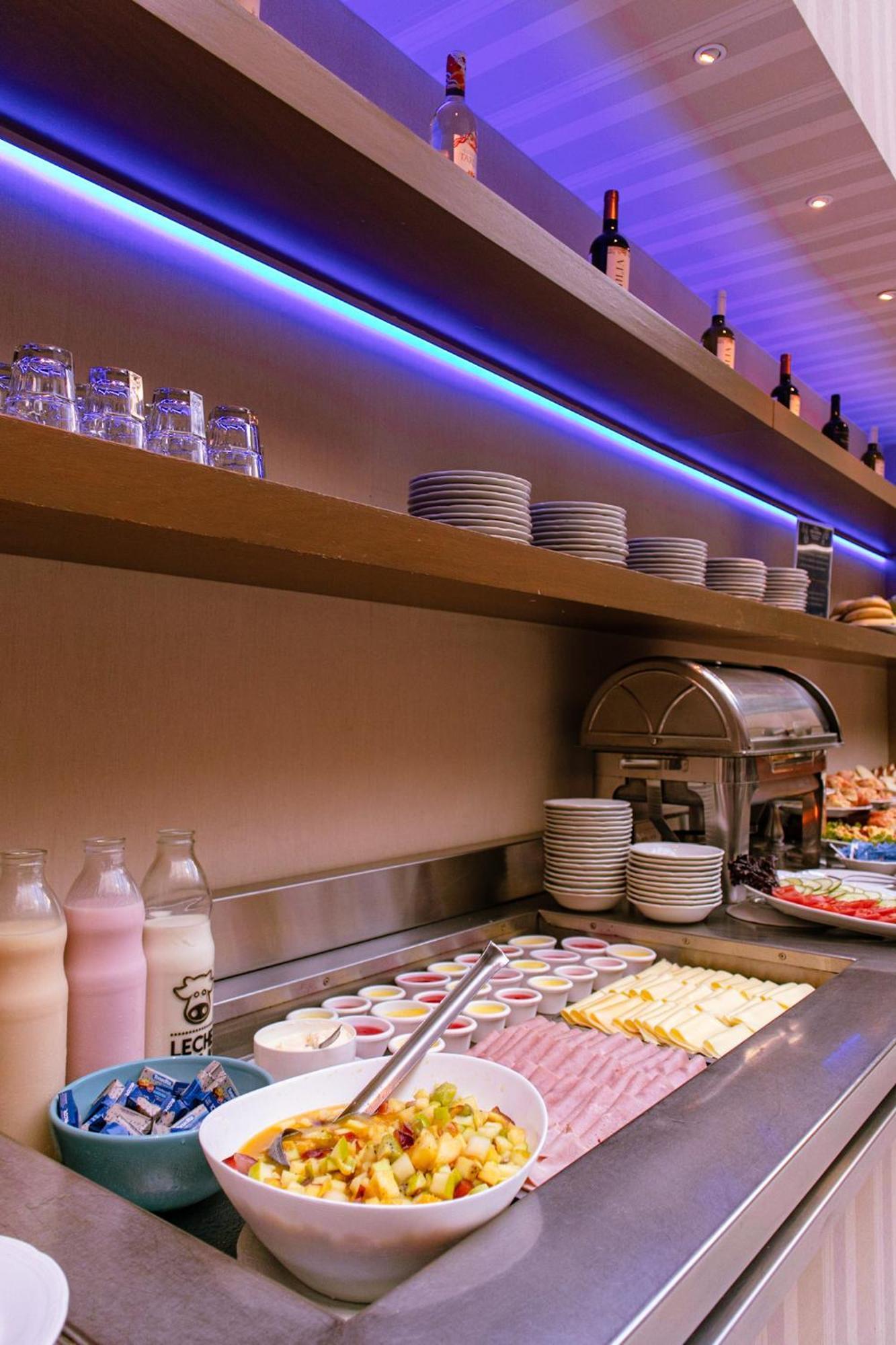 Hotel Howard Johnson Plaza By Wyndham Florida Street Buenos Aires