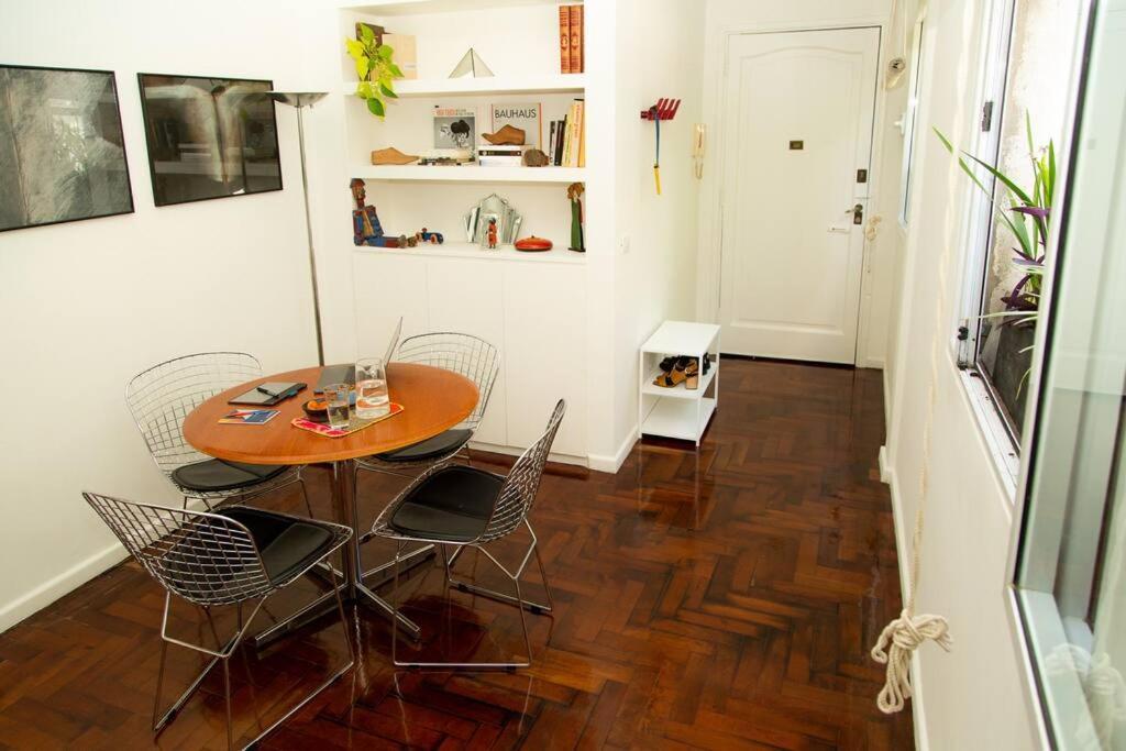 Apartment Feel Coziness In The Overwhelming Buenos Aires