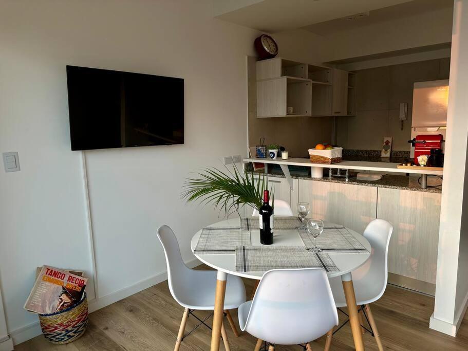 Moderno Departamento Con Balcon *