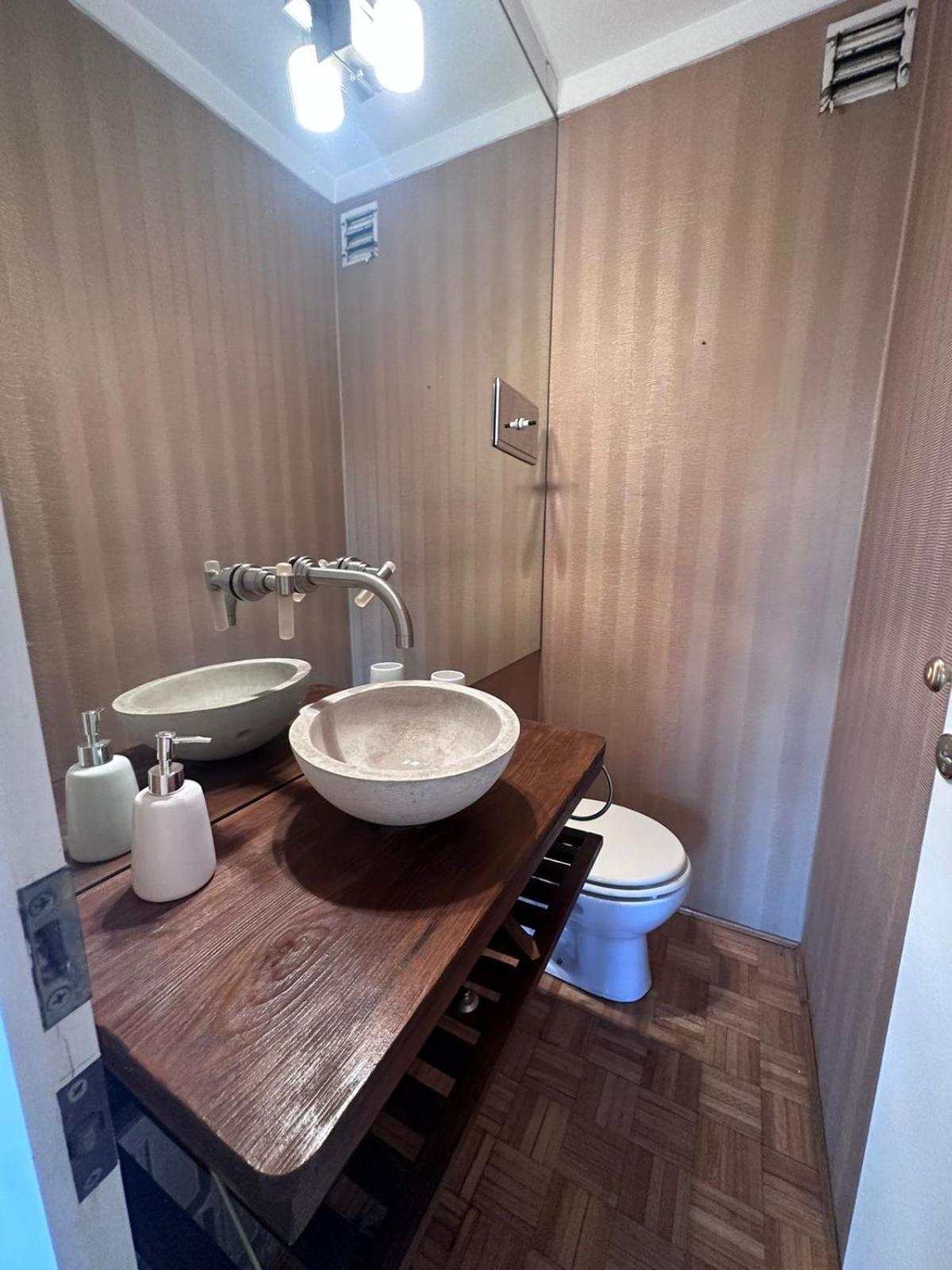 Stylish 3 Bedroom Family Apt In Palermo *