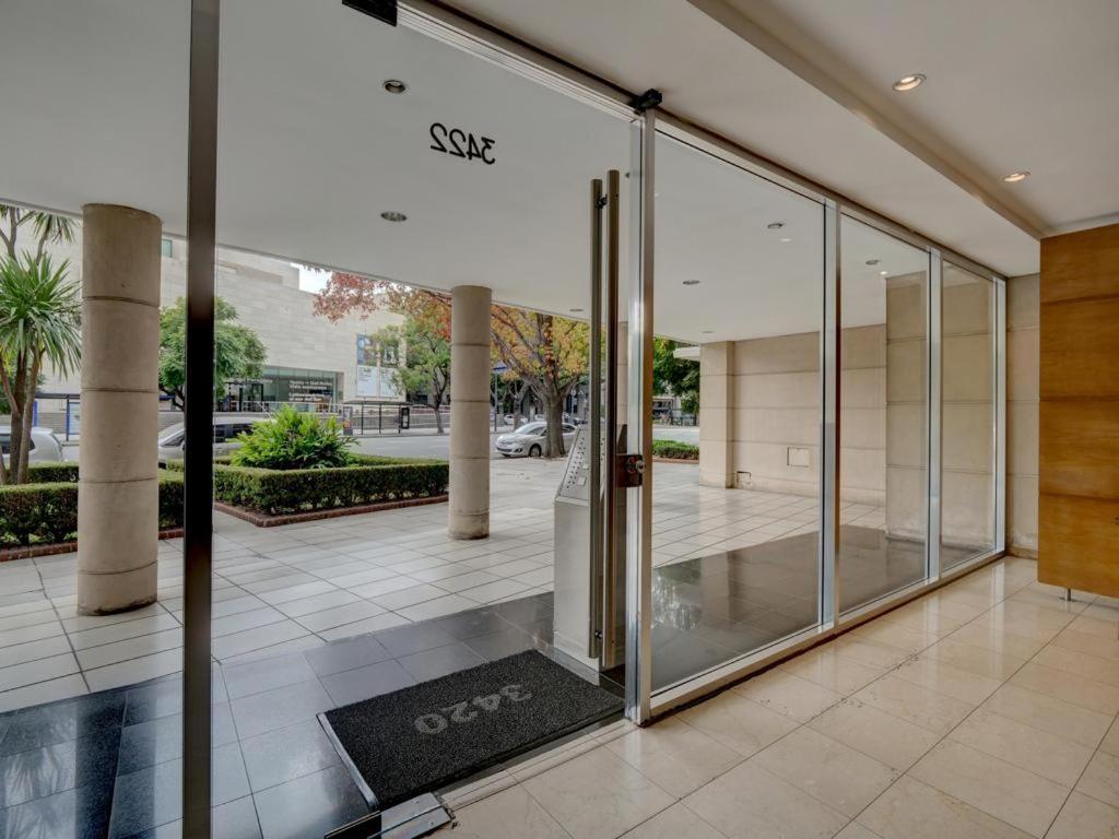Premium Location, Frente Al Malba, Muy Luminoso Apartment