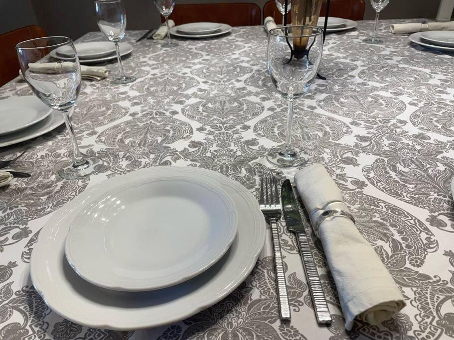 Amazing 3-bedroom In Beautiful Palermo/canita Area Apartment *