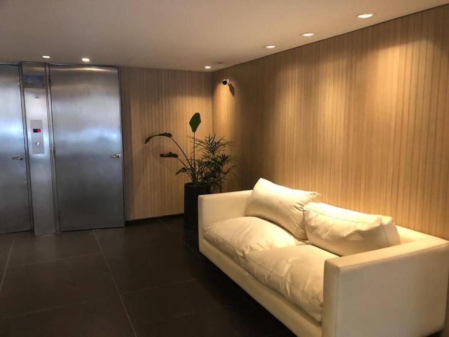 Apartment Amazing 3-bedroom In Beautiful Palermo/canita Area Buenos Aires