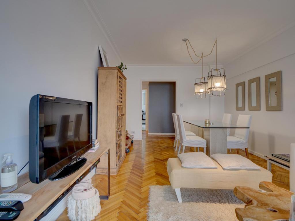 Premium Location, Frente Al Malba, Muy Luminoso Apartment