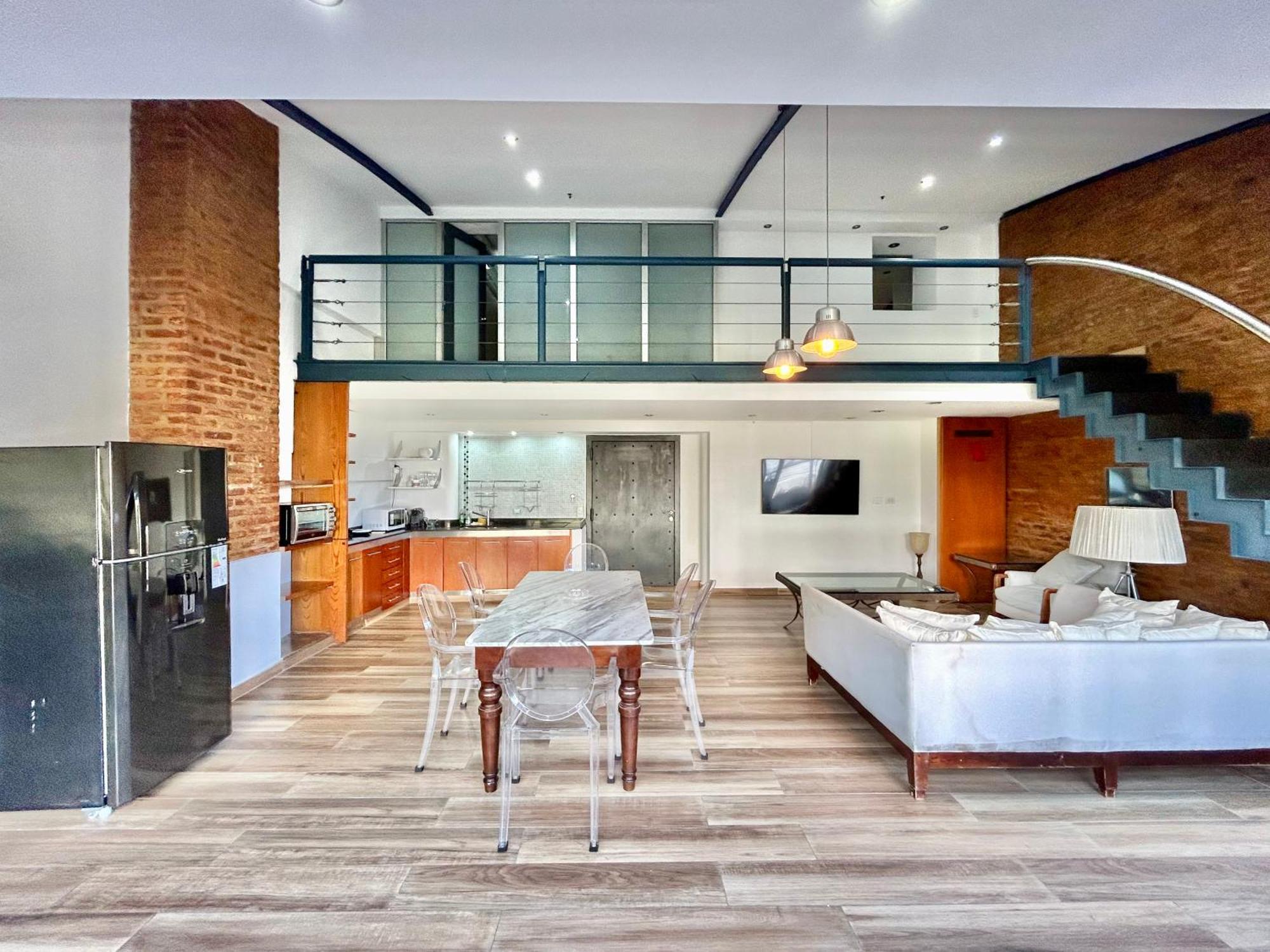 Amplio Loft En Puerto Madero A Pasos Del Puente De La Mujer Y Casa Rosada * Buenos Aires