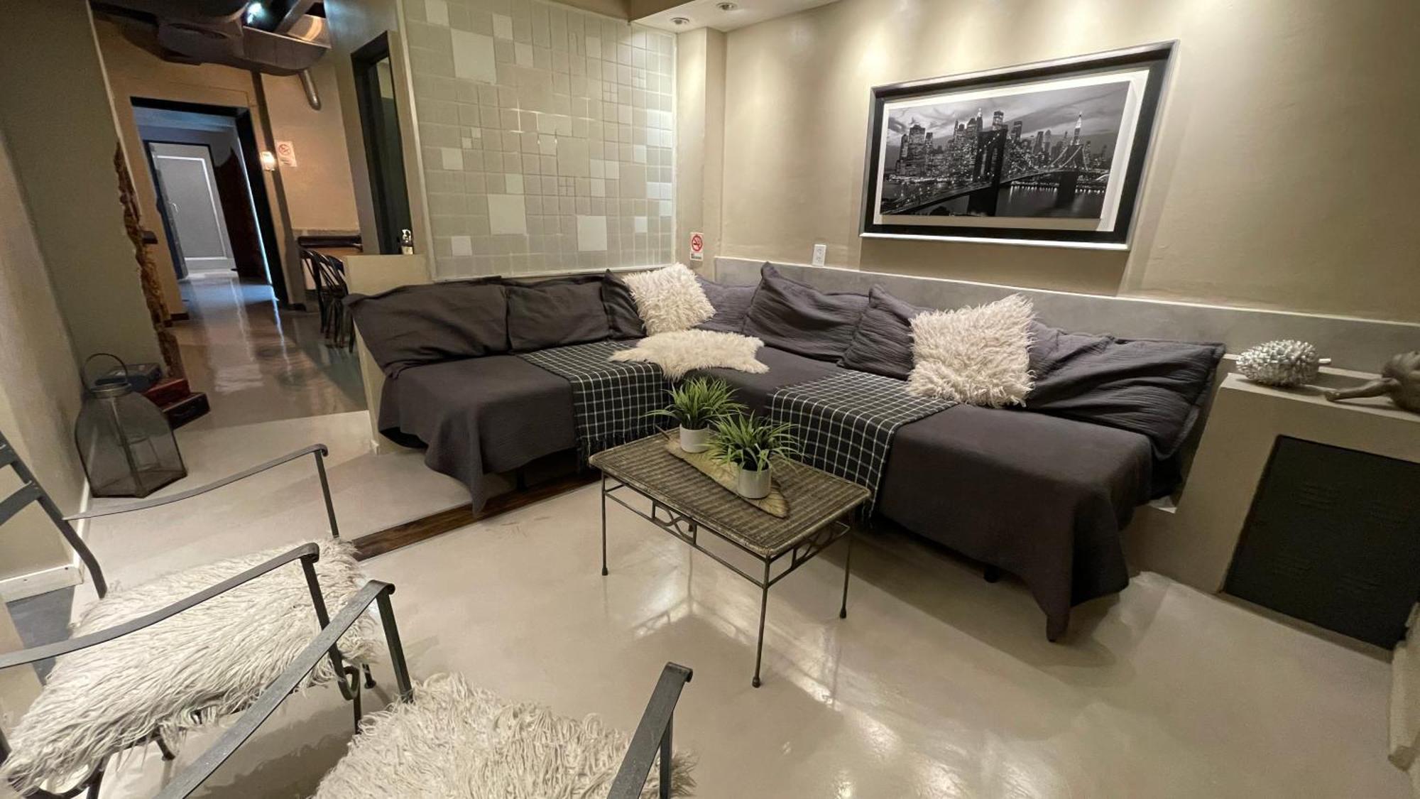 Ph Palermo Hollyhouse Holiday home *