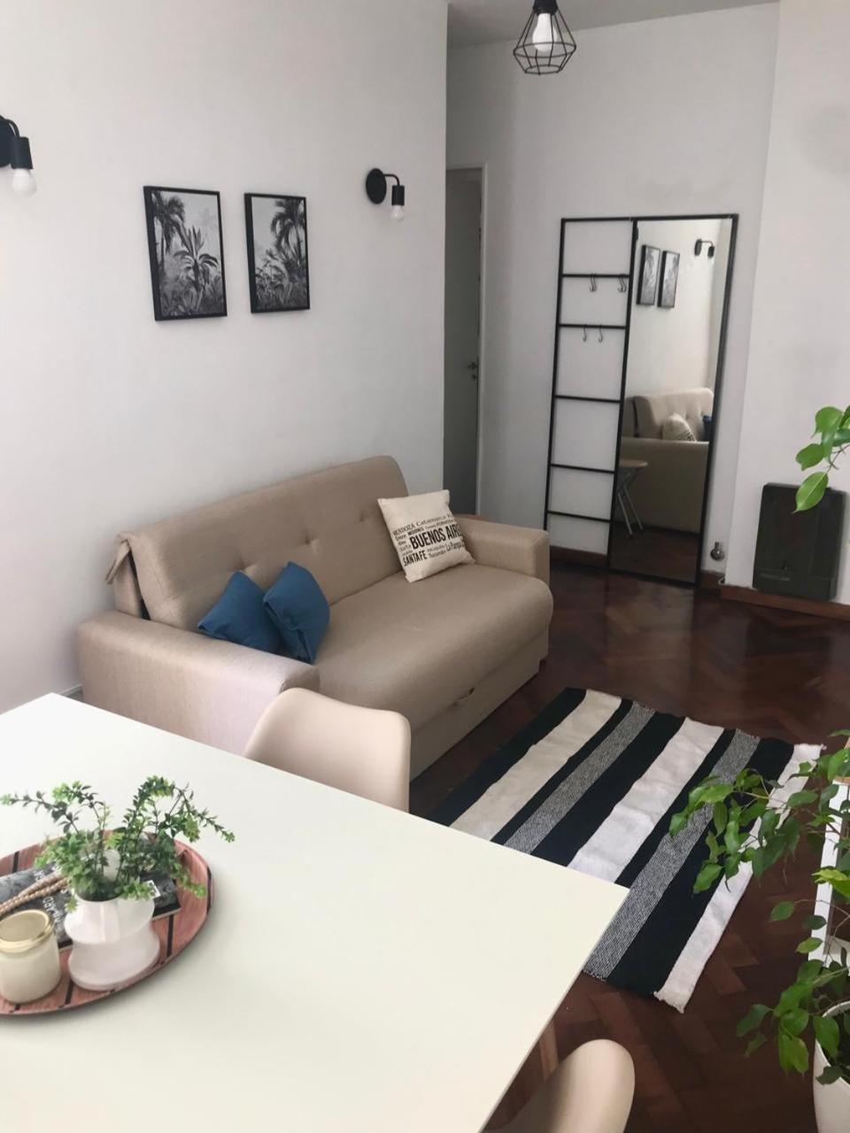 Calido Espacio En El Centro De Capital Federal * Buenos Aires