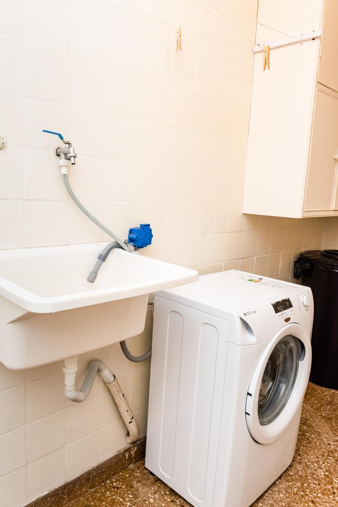 Private In A Huge Multicultural Homestay Buenos Aires
