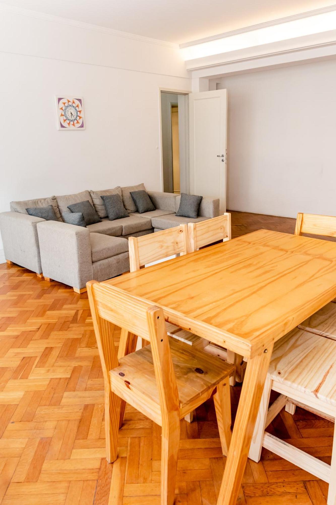 Private In A Huge Multicultural * Buenos Aires